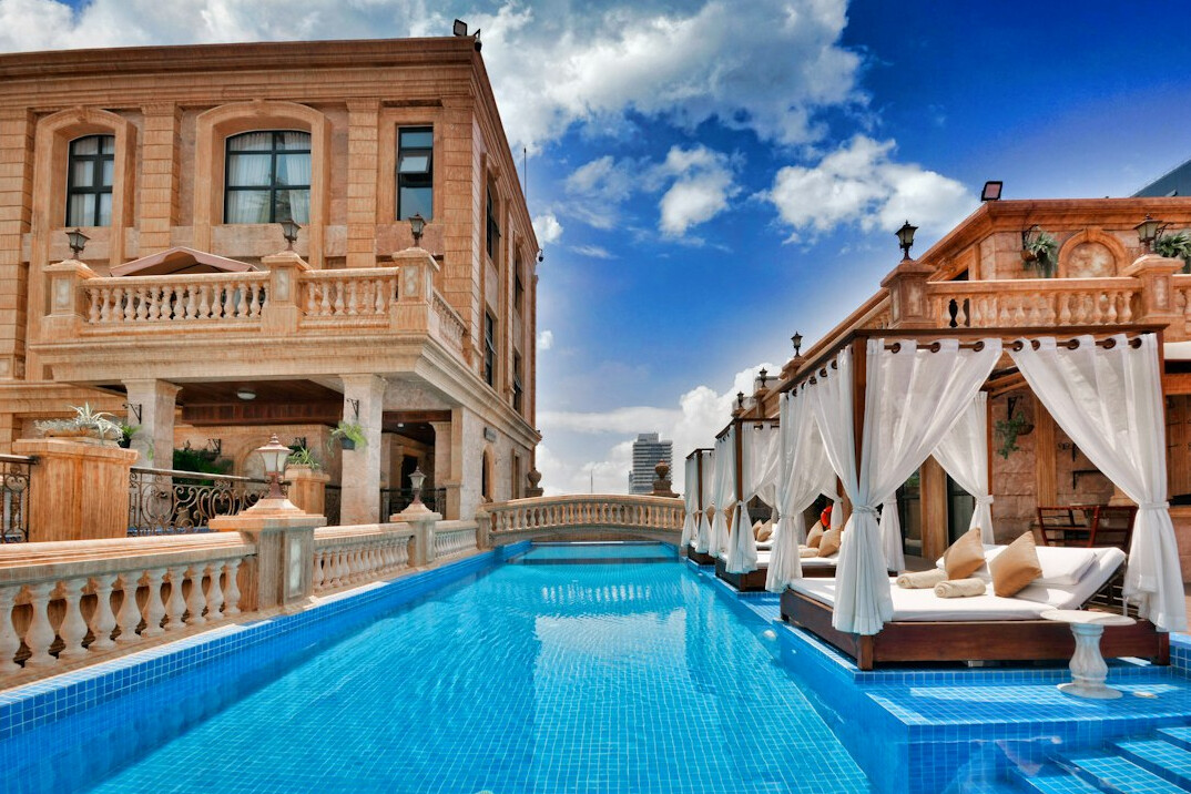 celebrity villa bedroom